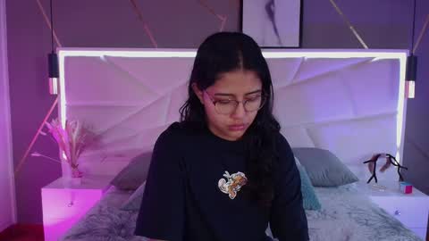 SUKI online show from April 18, 11:36 am