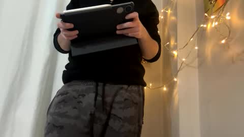 Niko online show from October 29, 6:09 pm