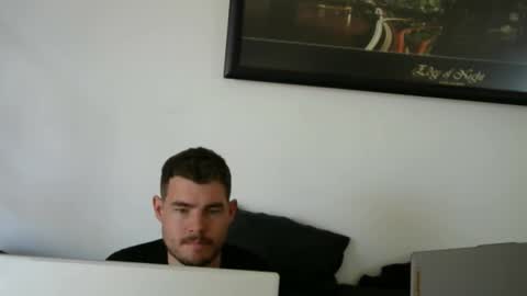 Snapshot of sultansgirls chatting on September 14, 3:33 pm The Sultan online show from September 14, 3:33 pm