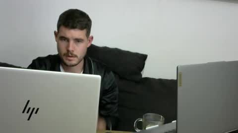 Snapshot of sultansgirls chatting on September 15, 3:39 am The Sultan online show from September 15, 3:39 am