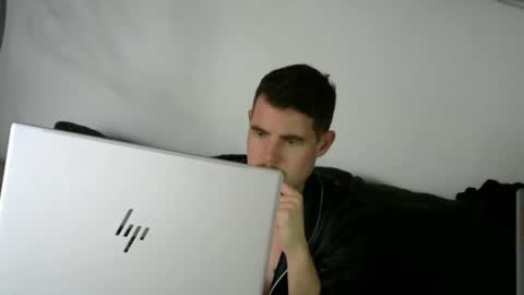 Snapshot of sultansgirls chatting on September 19, 6:08 pm The Sultan online show from September 19, 6:08 pm