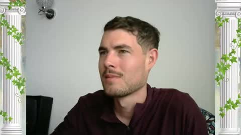 Snapshot of sultansgirls chatting on November 12, 4:40 pm The Sultan online show from November 12, 4:40 pm