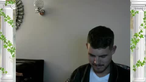 Snapshot of sultansgirls chatting on November 23, 1:05 am The Sultan online show from November 23, 1:05 am