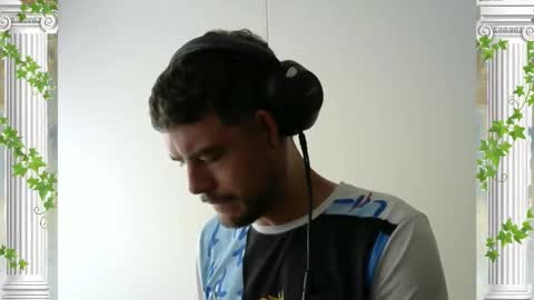 The Sultan online show from February 6, 1:14 pm