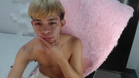 sultry_charls online show from October 13, 12:21 am