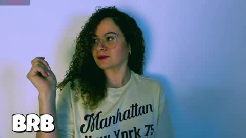 Ann online show from February 12, 8:04 pm