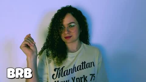 Snapshot of sultrysecrets_ chatting on May 19, 6:36 pm Ann online show from May 19, 6:36 pm