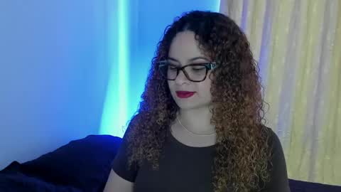Snapshot of sultrysecrets_ chatting on May 29, 4:38 pm Ann online show from May 29, 4:38 pm
