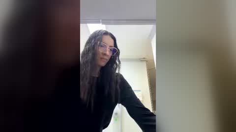 suly online show from June 13, 4:05 pm