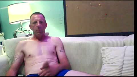 sum4u2see43 online show from August 6, 4:42 pm