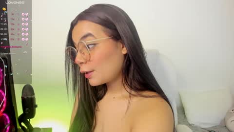 sumersunsett online show from January 26, 2:45 am