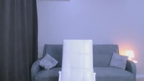 Christina online show from September 20, 2:07 pm