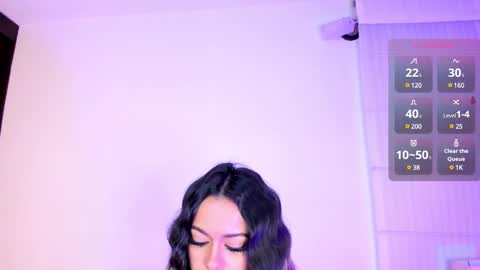 Snapshot of summer_holiday chatting on December 16, 10:29 am OnlyFans summer holiday online show from December 16, 10:29 am