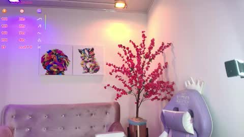 summer_miller online show from November 22, 11:42 am