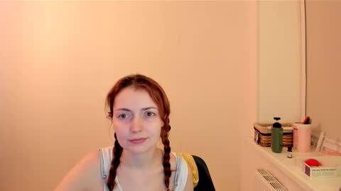 Summer Preston online show from October 29, 4:42 pm