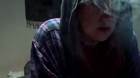 Summer Rainz online show from December 31, 5:00 am