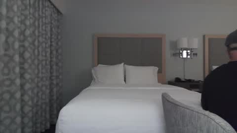 Summer Rainz online show from October 6, 3:04 am