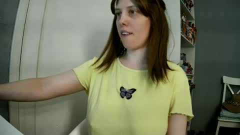 Snapshot of summerbluesky chatting on June 28, 3:18 pm summerbluesky online show from June 28, 3:18 pm