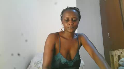 summerdew online show from April 26, 7:39 am