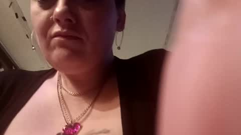 Snapshot of summerdivine69 chatting on February 22, 5:02 pm Summer Divine online show from February 22, 5:02 pm