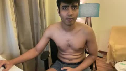 Snapshot of summiter chatting on October 4, 4:38 pm summiter online show from October 4, 4:38 pm