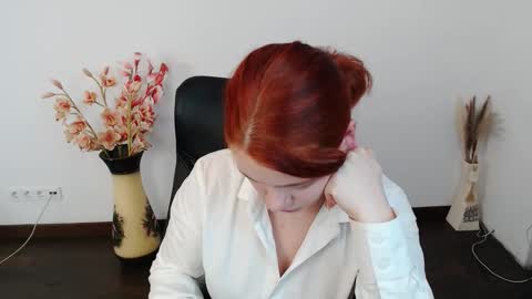 Alexi online show from November 29, 2:53 pm