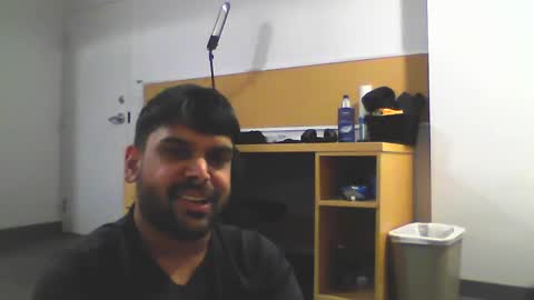 Snapshot of sundoog chatting on February 23, 11:47 pm Sundoog online show from February 23, 11:47 pm