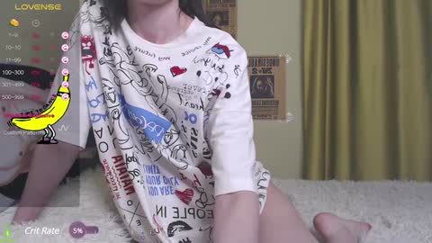 Snapshot of sundragon_ chatting on January 4, 12:59 am Vicky online show from January 4, 12:59 am