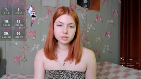 Emily online show from October 28, 12:09 pm