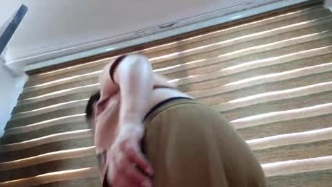 Snapshot of sunflower_dance chatting on October 8, 8:39 pm Jeraldine online show from October 8, 8:39 pm