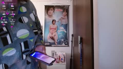 Snapshot of sunflower_dance chatting on October 14, 7:03 pm Jeraldine online show from October 14, 7:03 pm