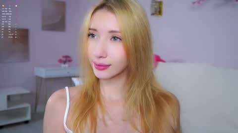 Lily online show from February 1, 2:37 pm