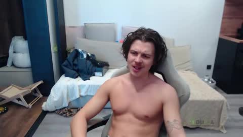 Alice and Sergey online show from March 21, 9:25 am