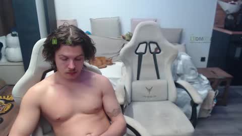 Alice and Sergey online show from April 23, 2:19 pm