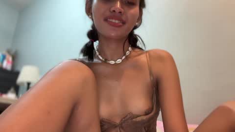 ANGEL-DONT FORGET TO THUMBS UP AND FOLLOW online show from December 14, 2:01 am