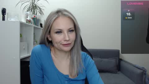 Naomi online show from February 10, 3:32 pm