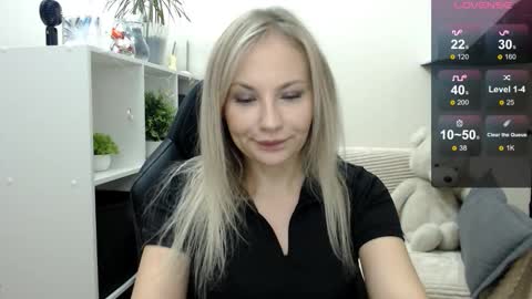 Naomi online show from November 3, 3:19 am