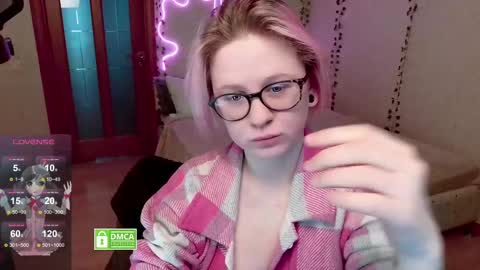 Snapshot of sunny_mood chatting on February 21, 5:46 am sunny mood online show from February 21, 5:46 am