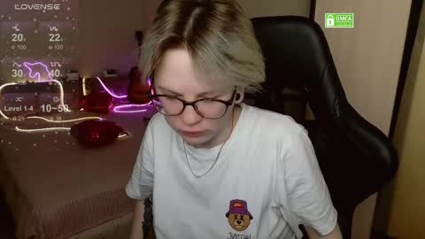 sunny mood online show from March 22, 3:21 am