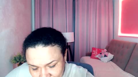 Samantha online show from January 17, 3:39 pm