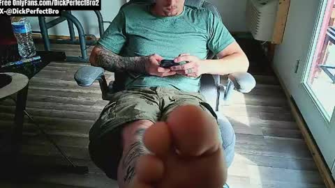 Snapshot of sunny_valentine chatting on May 8, 1:16 pm sunny valentine online show from May 8, 1:16 pm