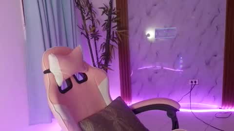 sunnyong online show from April 10, 6:34 pm