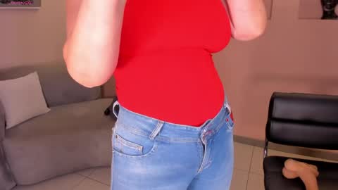 Sunny Rivers online show from April 18, 7:07 pm