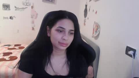 sunrocss online show from December 20, 2:13 pm