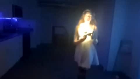 Snapshot of sunset_red chatting on January 8, 8:27 am sunset_red online show from January 8, 8:27 am