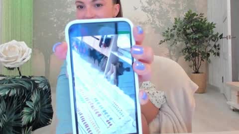 Eva  online show from March 2, 5:58 pm