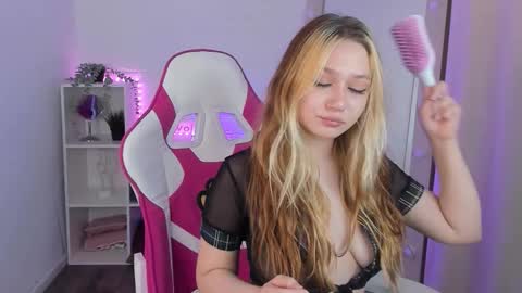 ANGELA online show from October 16, 2:29 pm