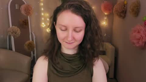 Alice online show from April 18, 6:28 am