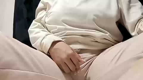 Annie online show from January 31, 3:20 am