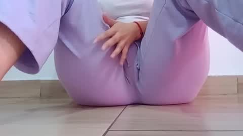 Annie online show from October 2, 5:42 pm